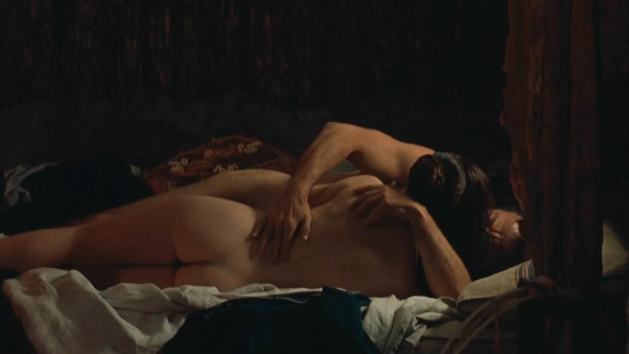 Holly Hunter nude - The Piano (1993)