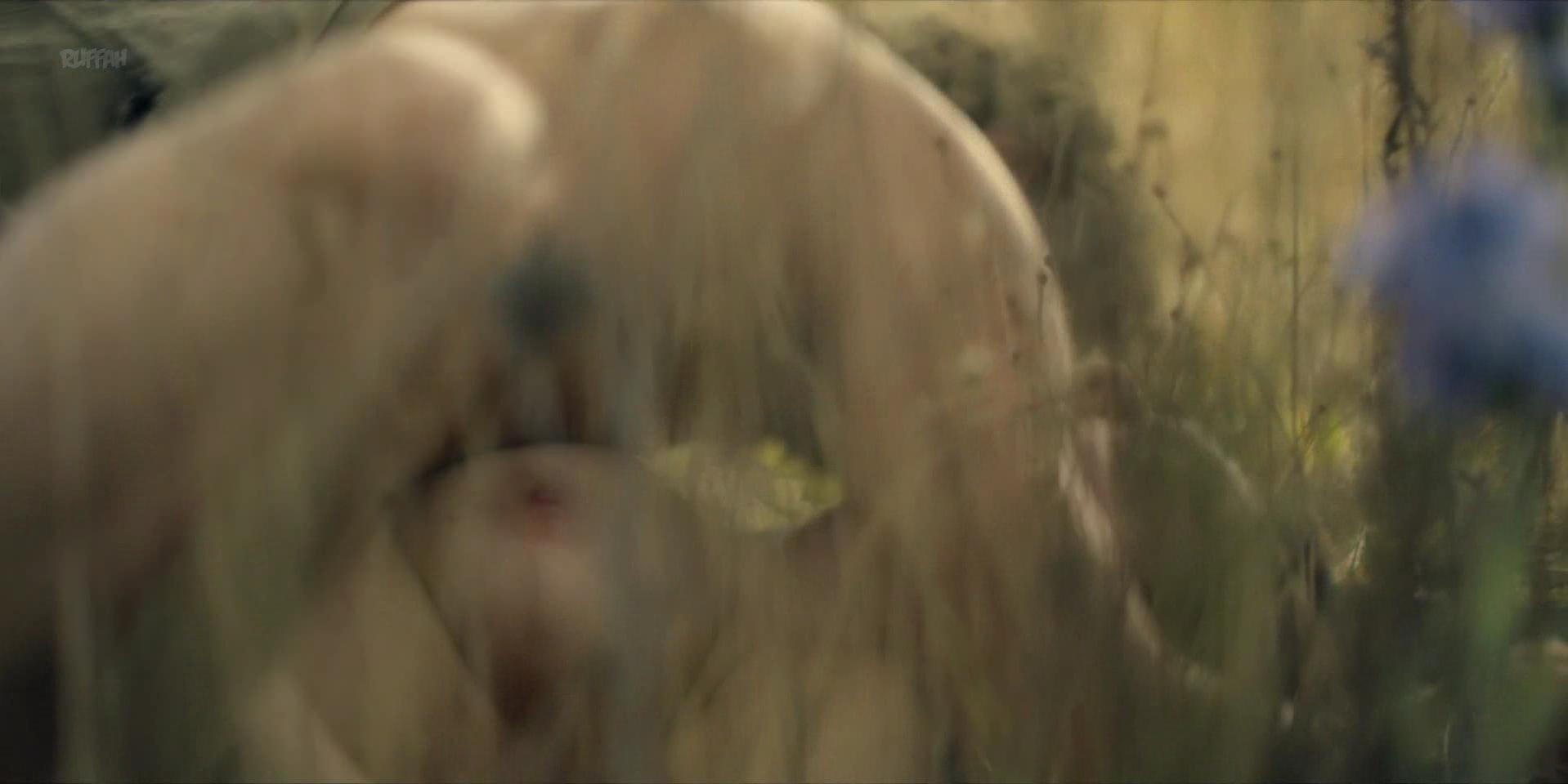 Lise Slabber nude - Troy: Fall Of A City s01e01 (2018)