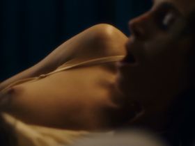 Claire Keim nude - Infidele s01e04-06 (2018)