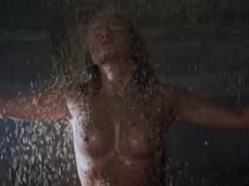 Katarzyna Bujakiewicz nude - Stara basn. Kiedy slonce bylo bogiem (2003)