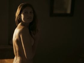 Laetitia Casta nude - L'incroyable histoire du facteur Cheval (2018)