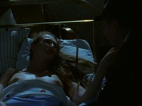Deborah Kaufmann nude - Der Trinker (1995)