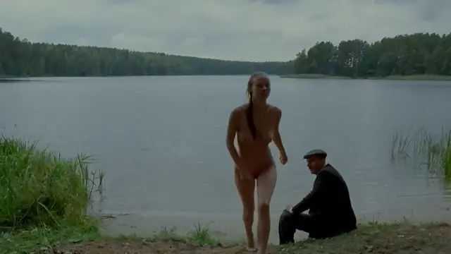 Katarzyna Dabrowska nude - Sprawiedliwy (2015)