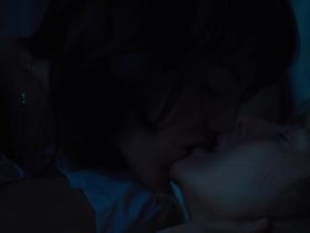 Emma Stone sexy, Andrea Riseborough sexy - Battle of The Sexes (2017)