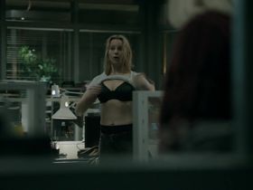 Sofia Helin sexy - The Bridge s03e01 (2011)