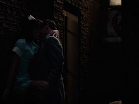 Elizabeth Reaser sexy - Mad Men s07e08 (2014)
