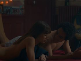 Thais Alessandrin nude, Sandrine Kiberlain sexy - Mon bebe (2019)