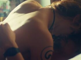 Miriam Leone nude - L'amore a domicilio (2019)