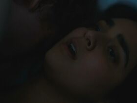 Geraldine Viswanathan sexy - Hala (2019)