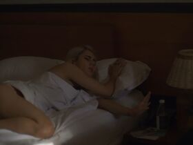 Tessa Ia sexy - Unstoppable (Desenfrenadas) s01e03 (2020)