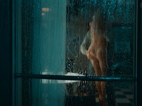 Arina Postnikova nude, Pelageya Nevzorova sexy - Voyna semey s01e01 (2020)