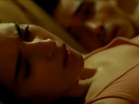 Nathalie Hart nude, Coleen Garcia sexy - Sin Island (2018)