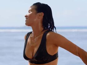 Katrina Law sexy - Hawaii Five-0 s10e19 (2020)