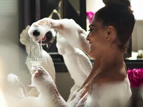 Juliana Paes sexy - A Dona do Pedaço s01e45 (2019)