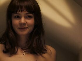 Carey Mulligan sexy – An Education (2009)