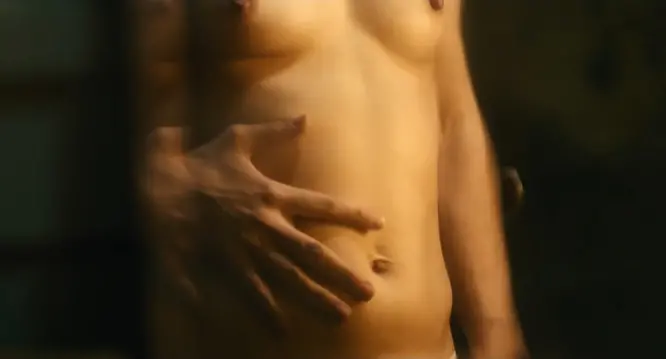 Marie Leuenberger nude, Jella Haase sexy – Bis wir tot sind oder frei (2020)