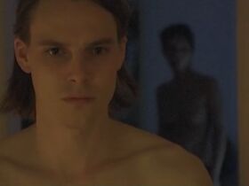 Hana Vagnerova sexy, Renata Prokopova nude – Pokus (2005)