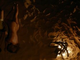 Blanca Suarez nude – El verano que vivimos (2020)