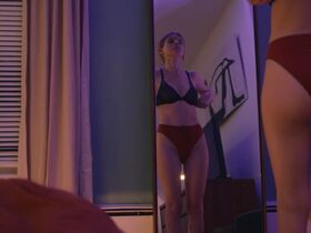 Miranda Gruss sexy – Nudes (2021)