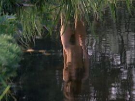 Willeke van Ammelrooy nude – Louisa, een woord van liefde (1972)