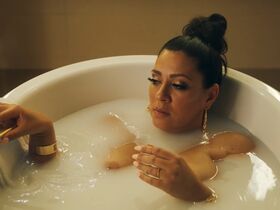 Jasmin Shakeri nude – Deadlines s01e04 (2021)