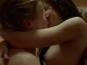 Neta Riskin nude – Anderswo (2014)