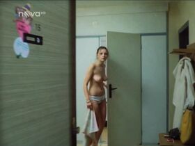 Veronika Zilkova nude – Kdyz rozvod, tak rozvod (1983)