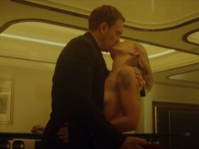Yuliya Peresild nude – Mediator s01e09-10 (2021)