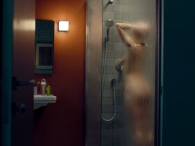 Darya Moroz nude – Soderzhanki s03e01 (2021)