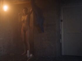 Rifka Lodeizen nude – Kan door huid heen (2009)