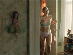 Kate Hudson sexy – Music (2021)