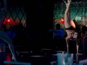 Dominik Garcia-Lorido sexy – City Island (2009)