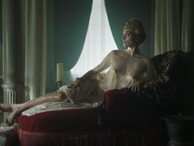 Evelyne Brochu nude – Paris Police 1900 s01e02 (2021)