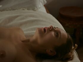 Anna Unterberger nude – Das Tal der Morder (2019)