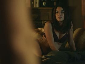 Lilli Hollunder sexy – Spides s01e04 (2020)