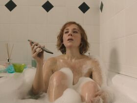 Sara Lazzaro nude - I Want to Be a Rock Star (Volevo fare la rockstar) s02e05 (2022)