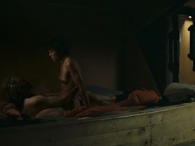 Christine Boisson nude - Seuls (1981)