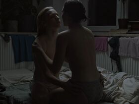 Mila Jankowska nude - Vasha Valeriya (2022)