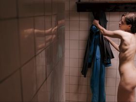 Ekaterina Steblina nude - Gost (2015)