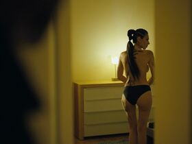 Sabina Akhmedova sexy - Trigger s02e09 (2021-2022)