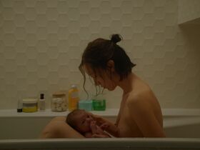 Sara Giraudeau nude - Le sixieme enfant (2022)