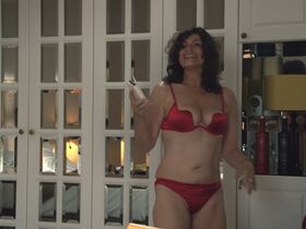 Sabine Vitua sexy - Pastewka s08e07 (2018)