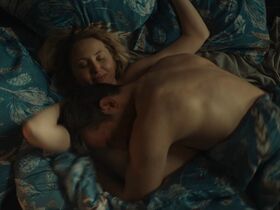 Justyna Wasilewska sexy - Nieobecni s02e04-09 (2022)