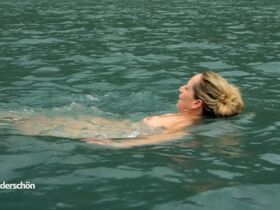 Tamina Kallert nude - Wunderschon Norwegen (2022)