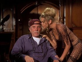 Olivia d'Abo sexy, Nancy Travis sexy - Greedy (1994)