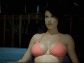 Christine Nguyen sexy, Skye McDonald sexy - Sarkansas women's prison massacre (2015)