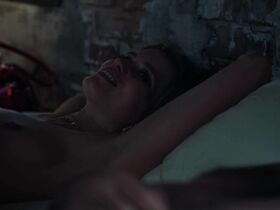 Abbey Lee nude - Florida man s01e01,04 (2023)