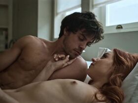 Mirela Balic nude, Carmen Arrufat sexy - Elite s07e08 (2023)