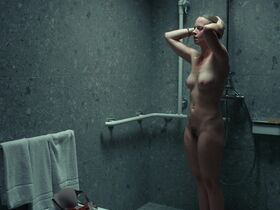 Marta Nieradkiewicz nude, Magdalena Cielecka nude - Lek (2023)