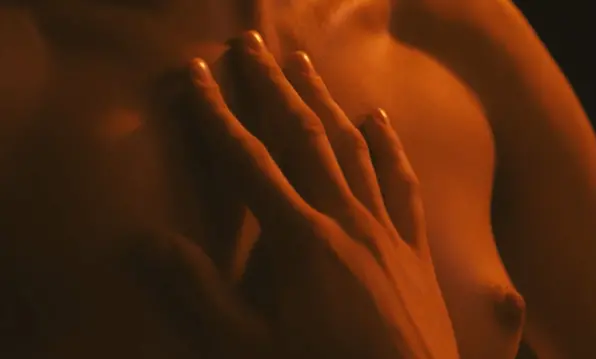 Katerina Shpitsa nude – Smeh v temnote (2011)